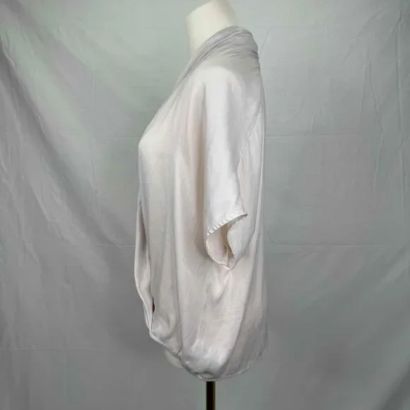 Vince Cream Short Sleeve Draped Blouse Small Preppy Transitional Basic Neutral - Picture 5 of 14